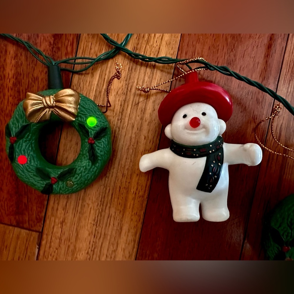Blowmold Christmas String LED Lights Snowmen Wreaths Flashing Lights Noses GE - Picture 4 of 9